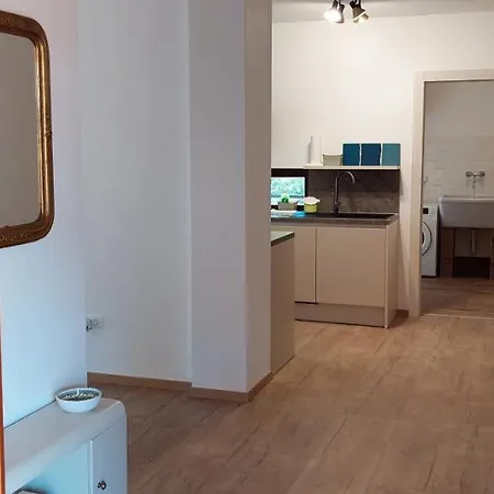 Oriana Apartment *