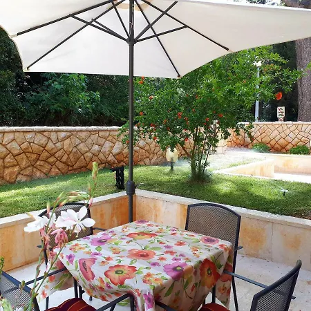 Oriana Apartment Rovinj