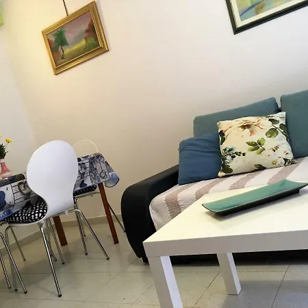 Oriana Apartment *