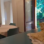 Διαμέρισμα Oriana *